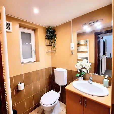 Kerepesi Apartmán *